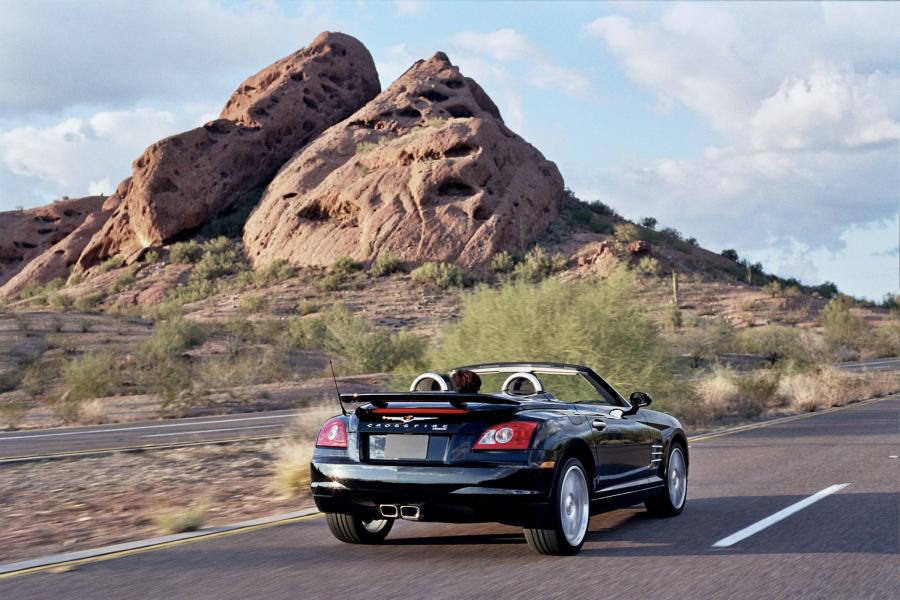  Chrysler Crossfire SRT6 Roadster 2005 года  (фото 12 из 16)
